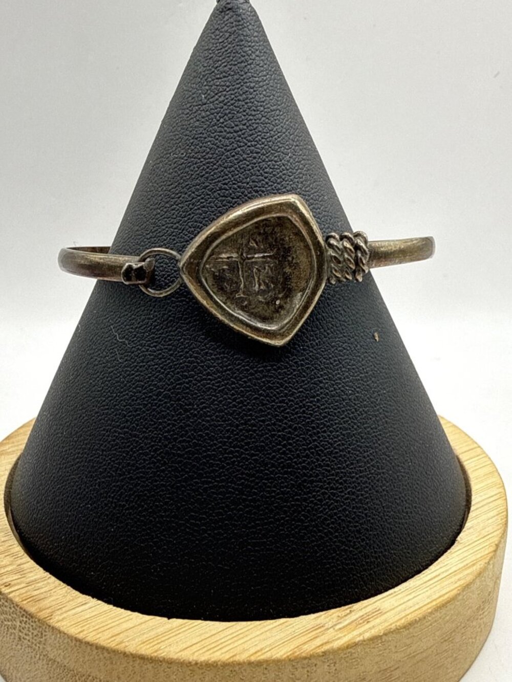 Vintage Sterling Silver Spanish Atocha Cob Coin Shield Hook Bangle Bracelet
